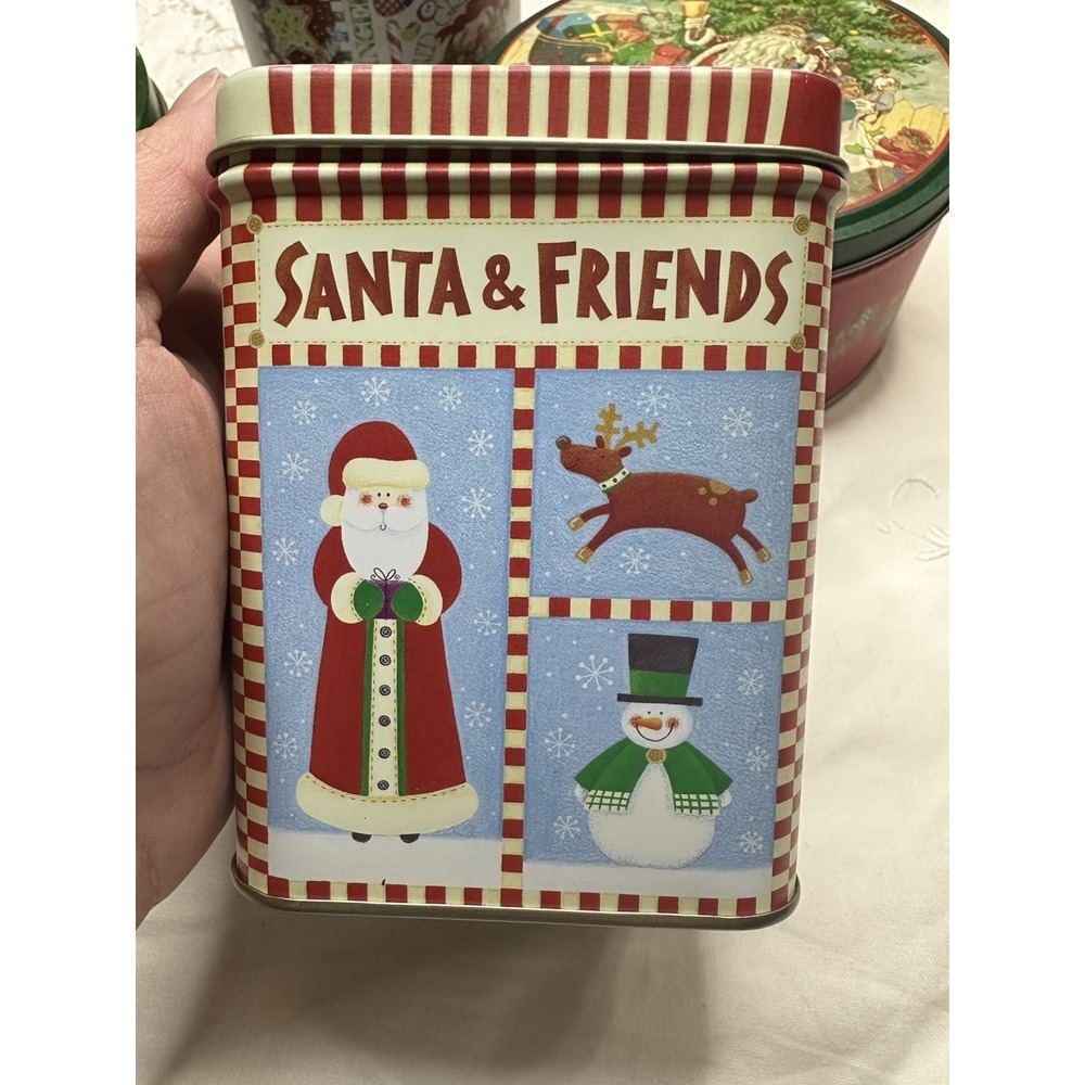 Vintage Christmas Tin Lot Of 4 - Snowmen, Bear Family, Gingerbread, Santa, Gifts - Picture 5 of 10